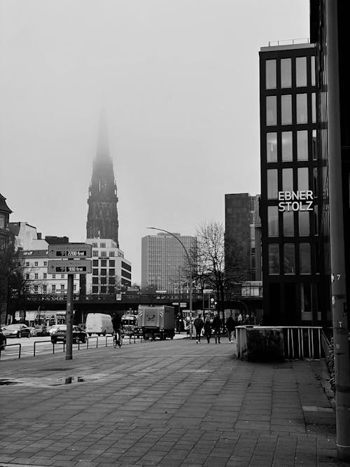 Základová fotografie zdarma na téma budovy, centrum města, černobílý