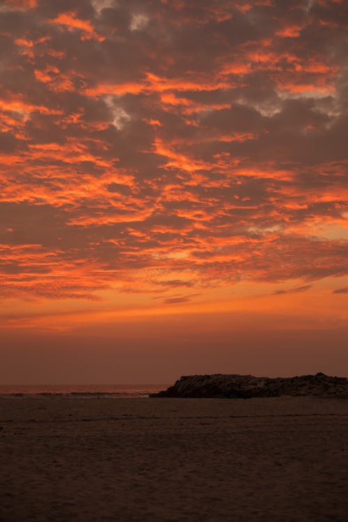 คลังภาพถ่ายฟรี ของ การก่อตัวของหิน, ช่วงแสงสีทอง, ชายหาด