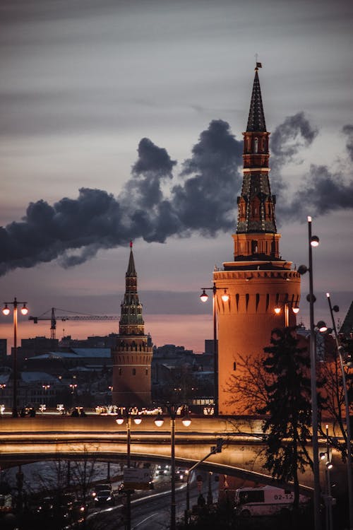 Kostnadsfri bild av byggnader, kreml, kväll
