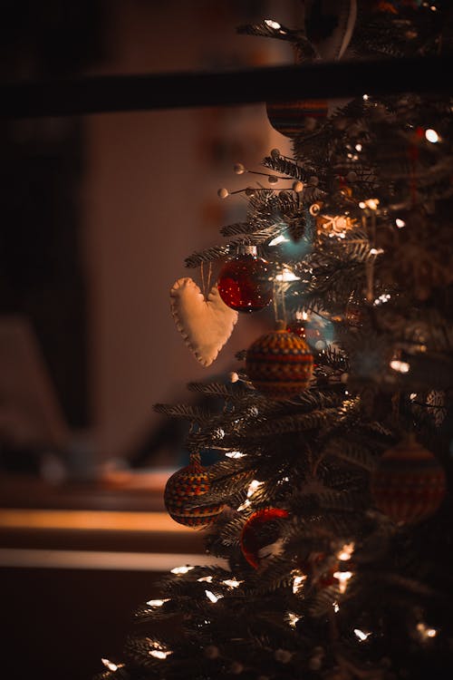 Kostnadsfri bild av dekorationer, grannlåt, jul
