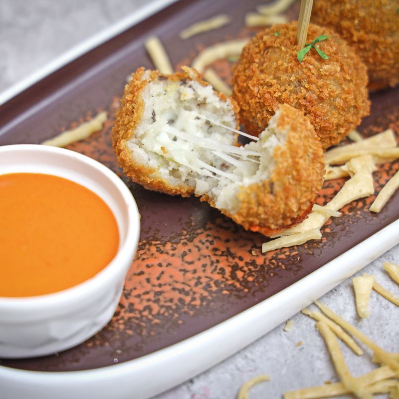 Air Fryer Crispy Halloumi and Herb Dip