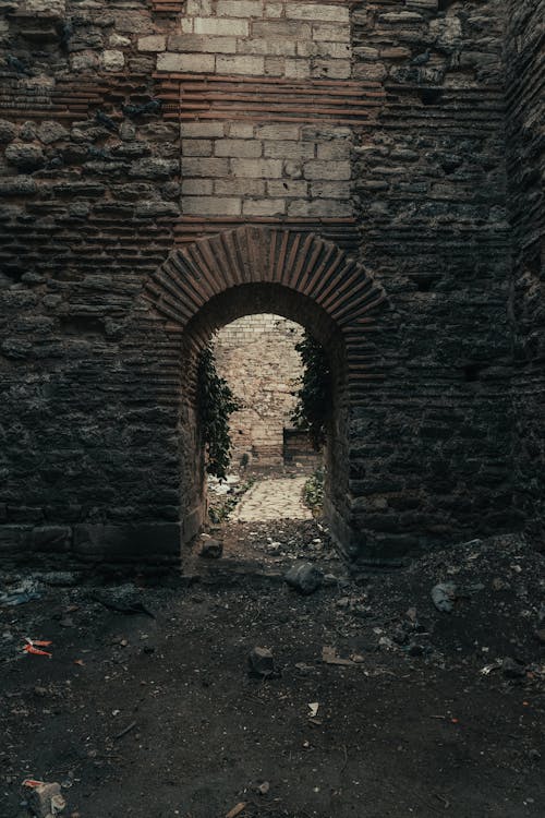 Photos gratuites de abandonné, abîmé, allées piétonnes