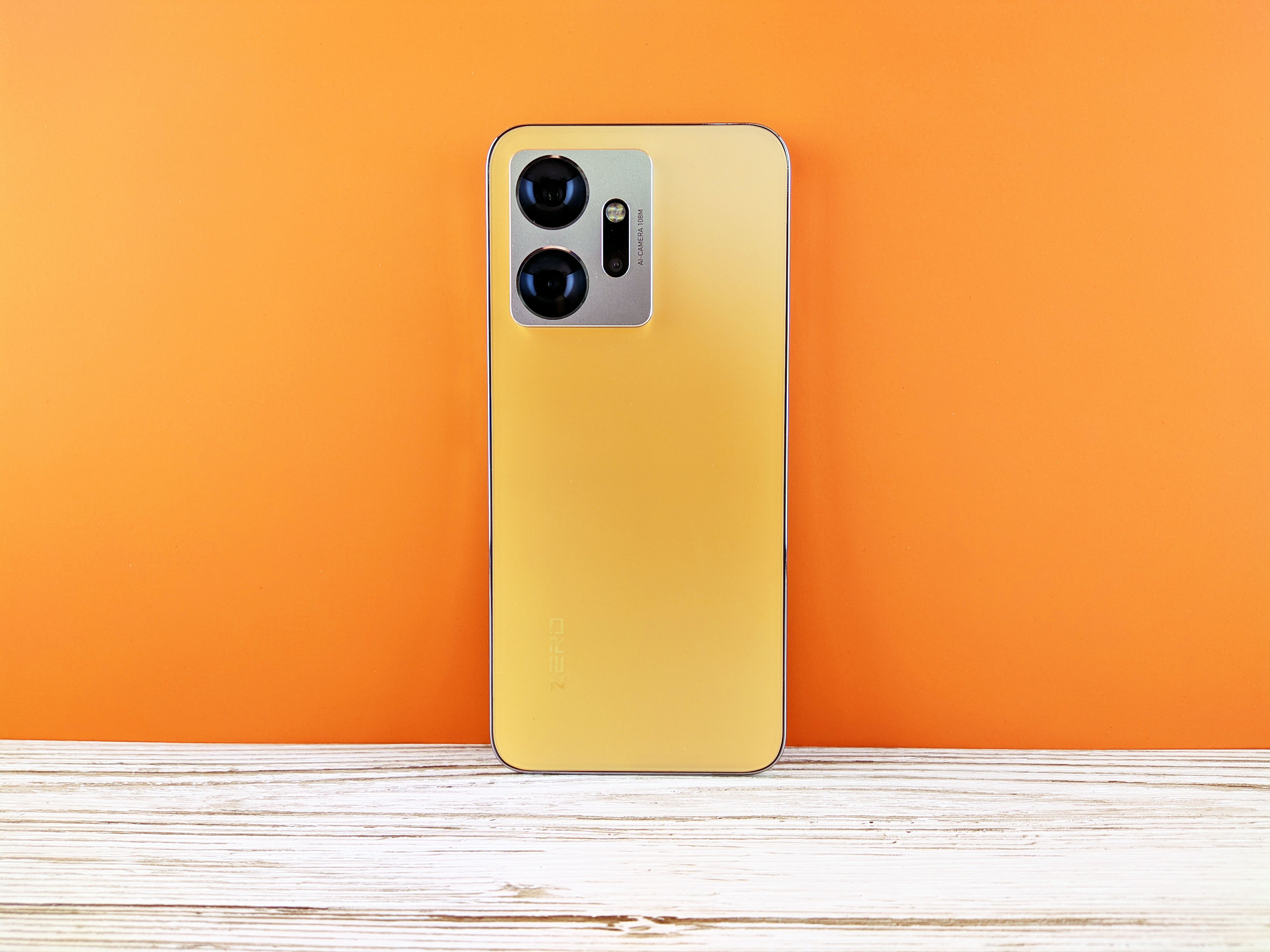 Close Up Photo of a Smartphone · Free Stock Photo