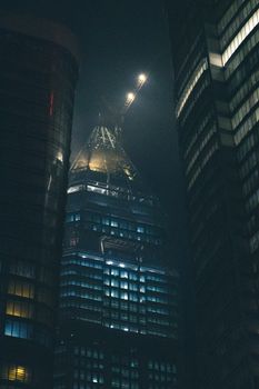 Futuristisches Nacht & Mystisch – Geheimnisvolles Cyberpunk-Motiv