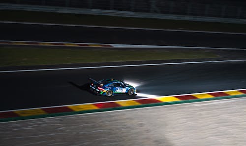 Foto profissional grátis de carro de corrida, motor sport, movimento