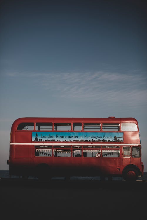 Fotos de stock gratuitas de autobús, autobus turistico, cielo limpio