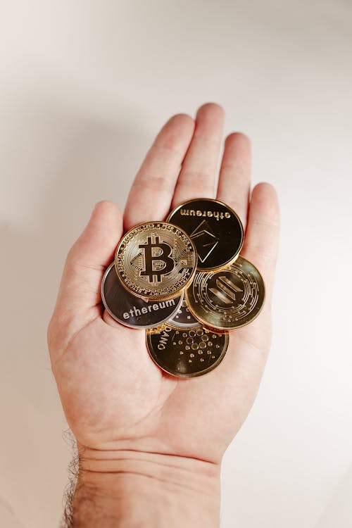 Ilmainen kuvapankkikuva tunnisteilla bitcoins, digitaalinen valuutta, käsi