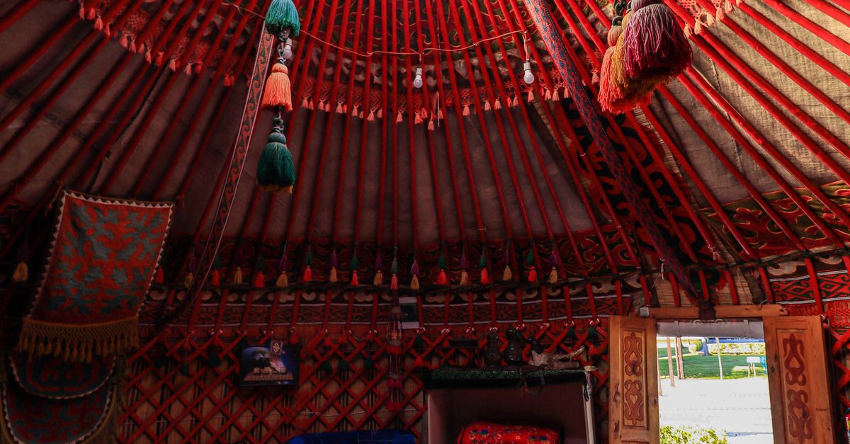 Temple Display Decorations in Temple · Free Stock Photo