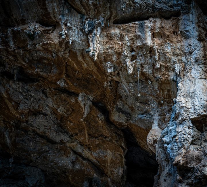 8. The Geology of Caves: Understanding Formation Processes 8. The Geology of Caves: Understanding Formation Processes