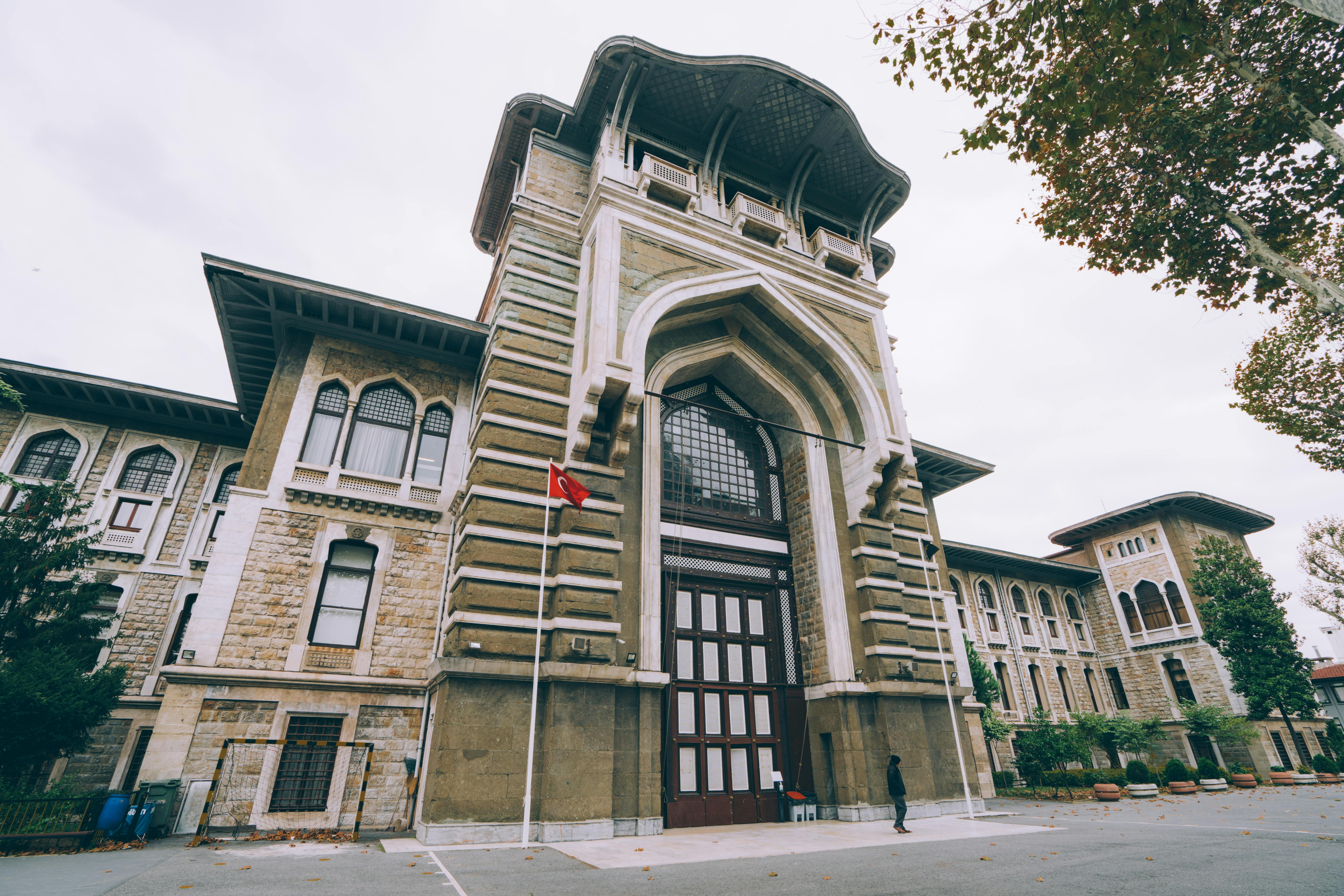 general education academy — Photo by Sami TÜRK on Pexels