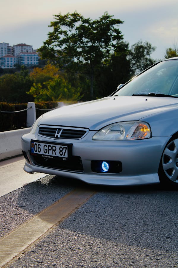 Honda Accord: A Midsize Sedan That Combines Comfort