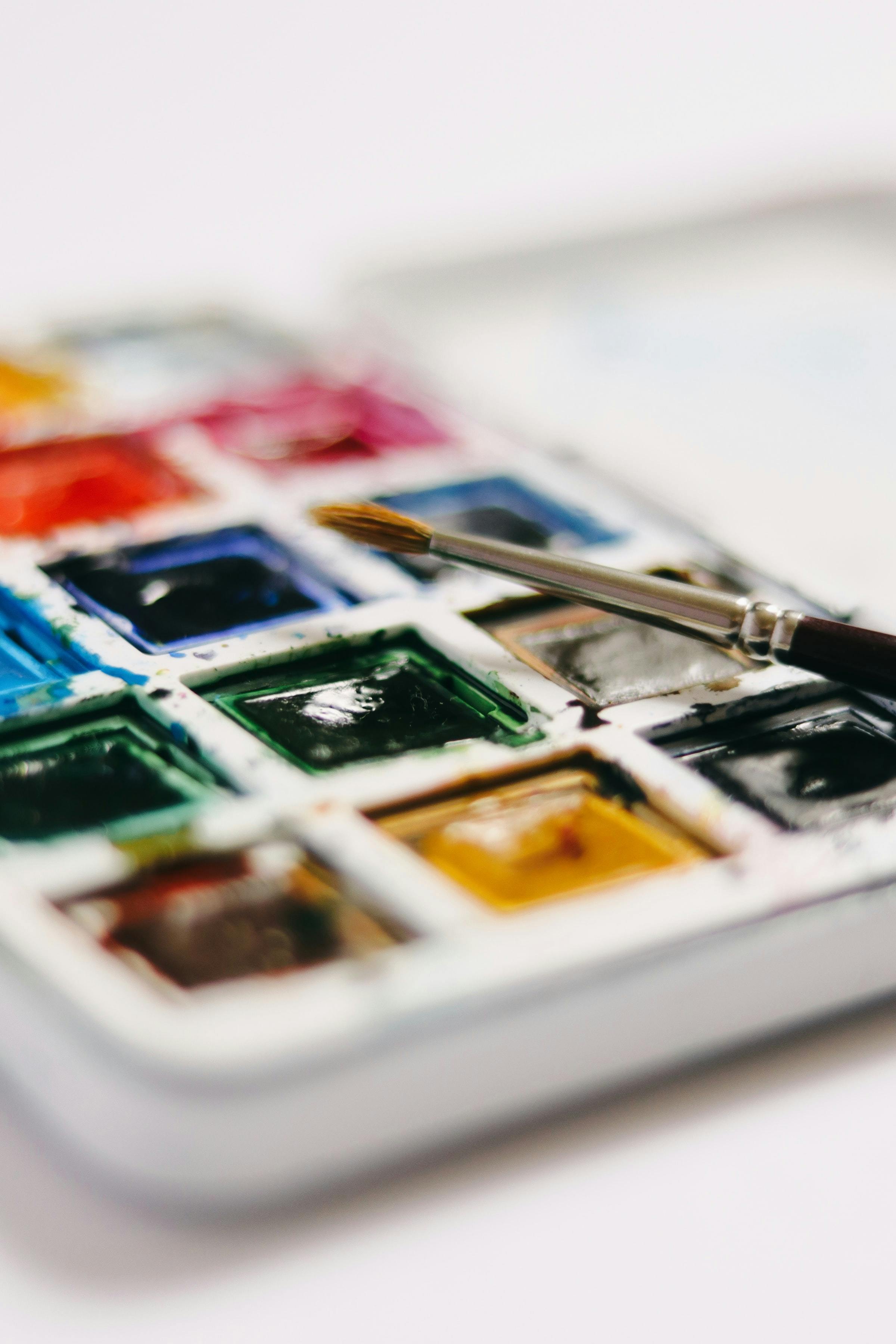 An Empty Water Color Pallet in Close-up Shot · Free Stock Photo