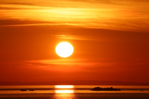 Бесплатное стоковое фото с берег моря, береговая линия, восход
