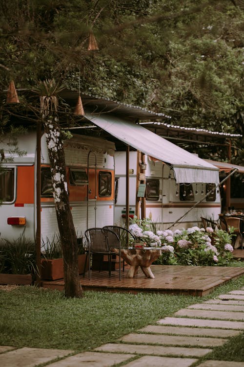 Gratis stockfoto met camping, caravans, veranda Stockfoto