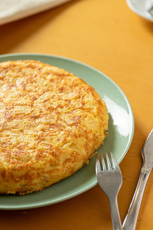 Photo of an Omelet on a Plate · Free Stock Photo