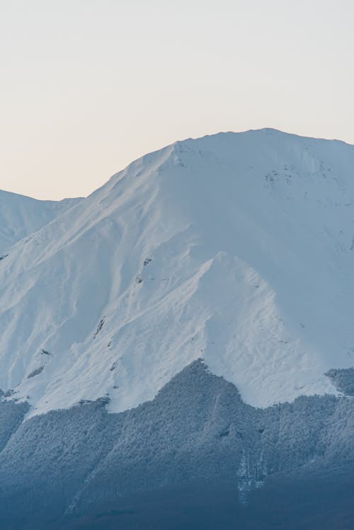 Kostnadsfri bild av berg, bergstopp, eroderade