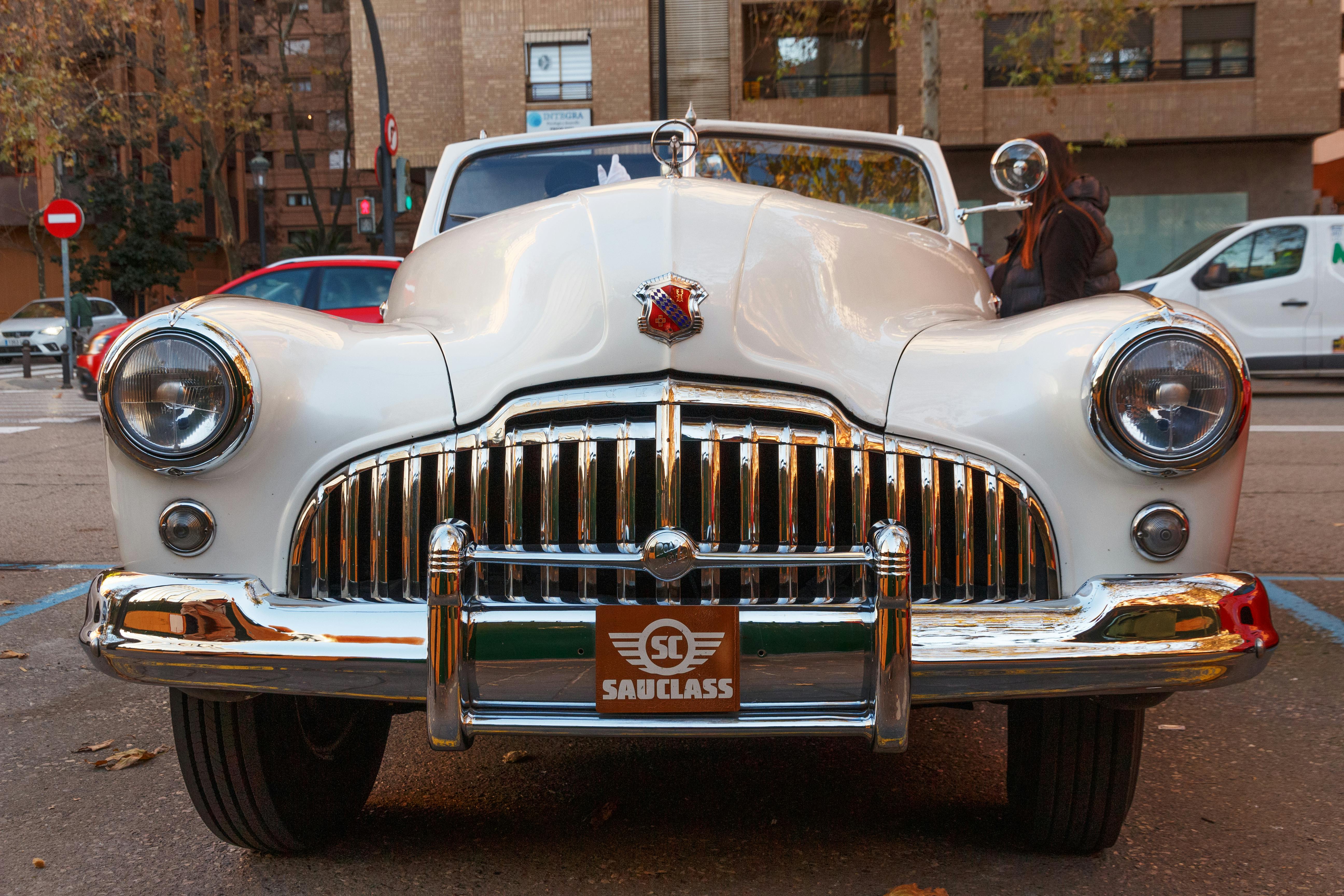 Sabiduría Práctica de los Clásicos Estoicos: Guía Definitiva para Aplicar Marco Aurelio, Séneca y Epicteto en la Vida Moderna