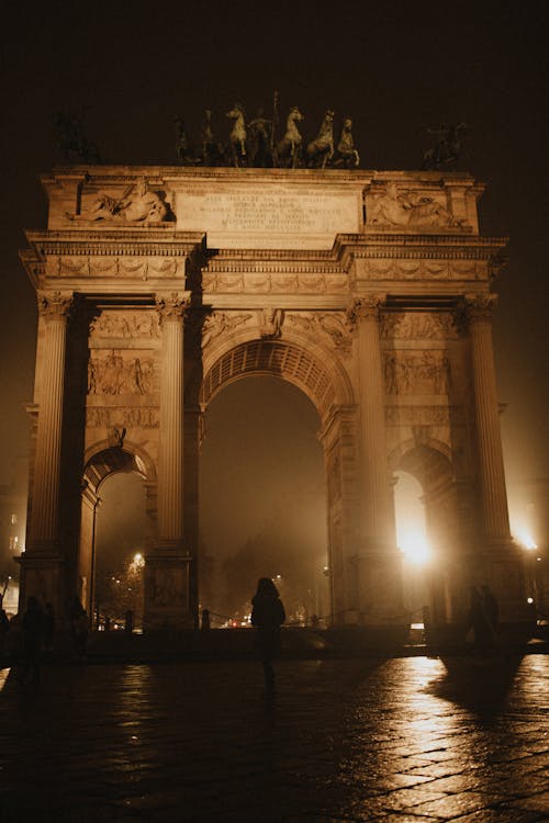 Brandenburg Gate at Night