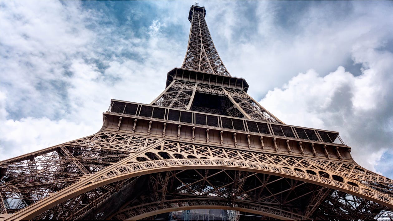 Free Low Angle Photo Graph of Eiffel Tower Stock Photo