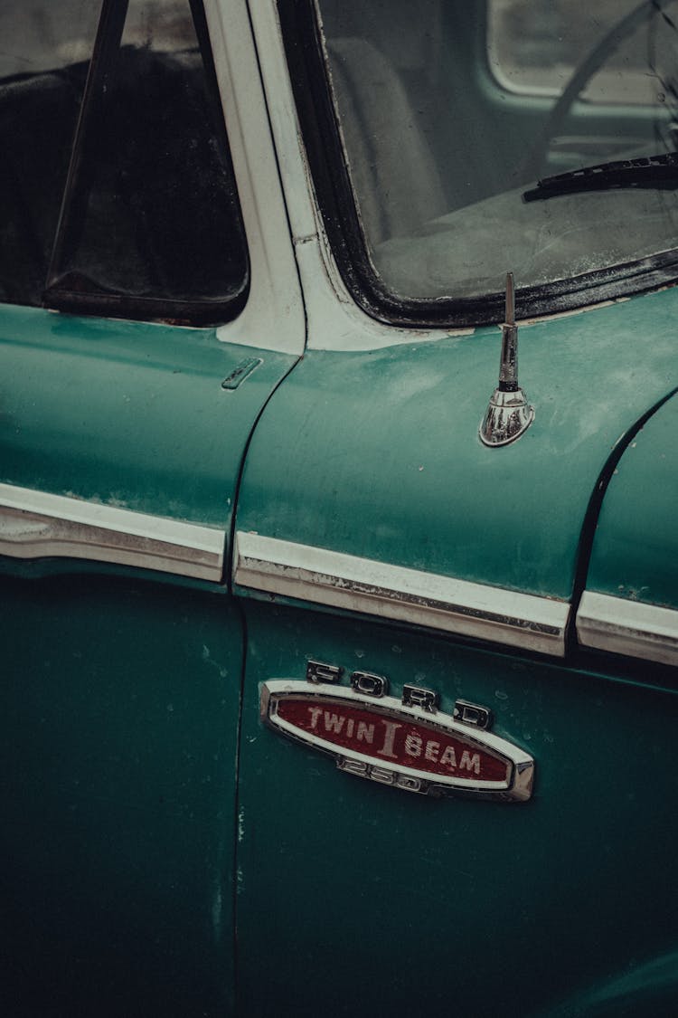 Logo On Old Ford