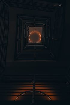 Tiefschwarzes Licht & Dunkel – AMOLED Hintergrundbild (von Connor Scott McManus, 5152×7728, #14956328)