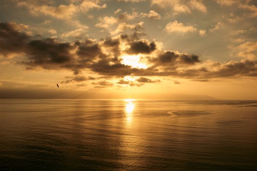 bulut görünümü, deniz, deniz manzarası içeren Ücretsiz stok fotoğraf