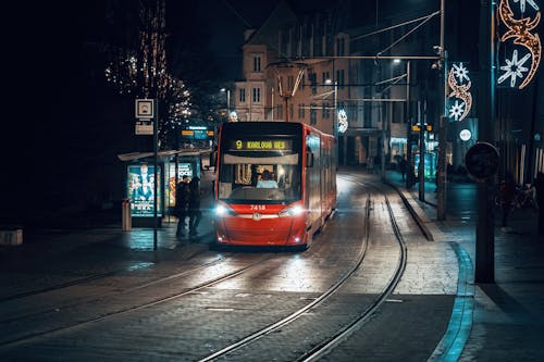 Photos gratuites de arrêt de tramway, bratislava, citadin