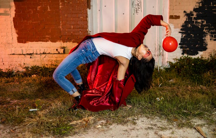 Bend Woman With Balloon