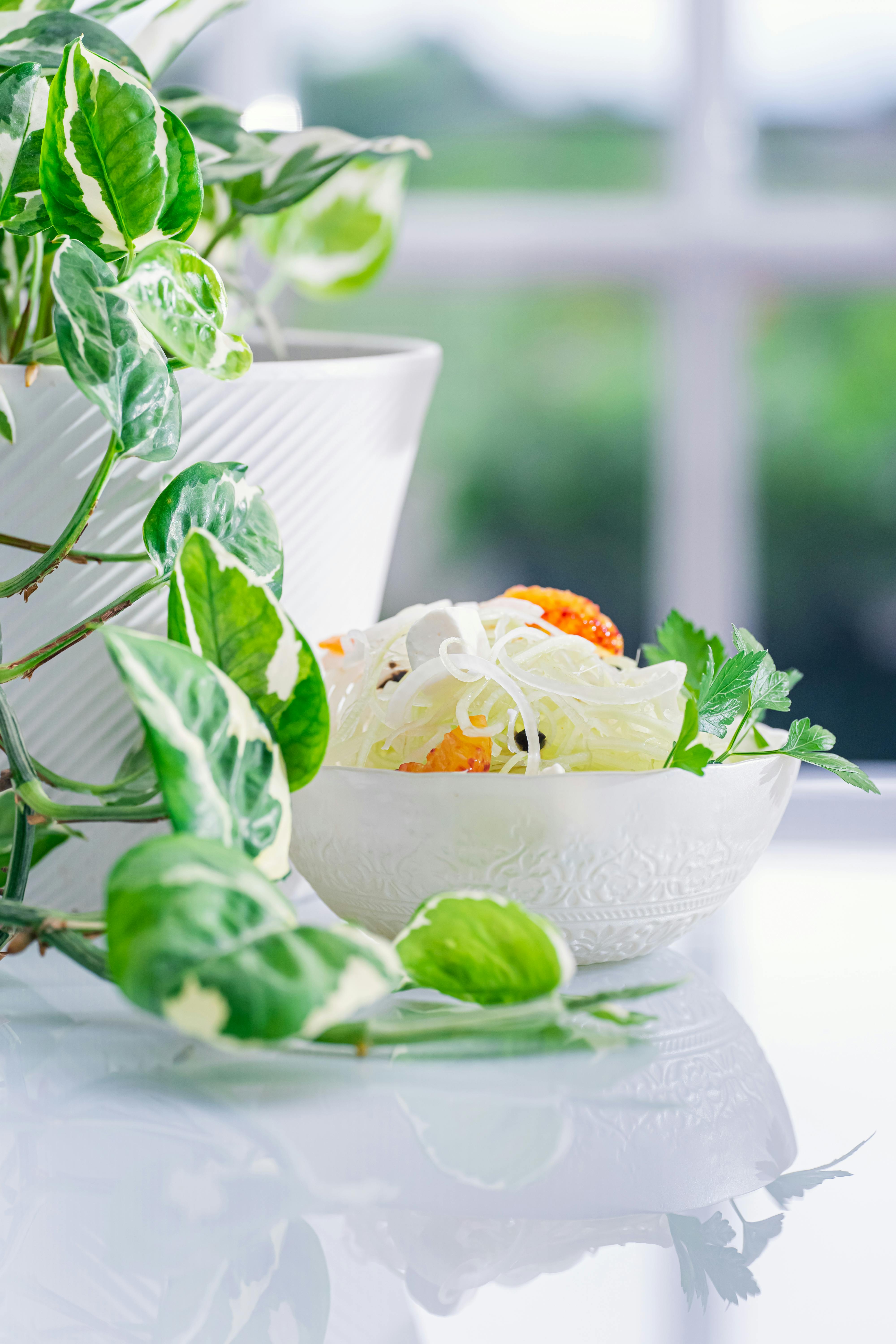 What should I snack on when losing weight?