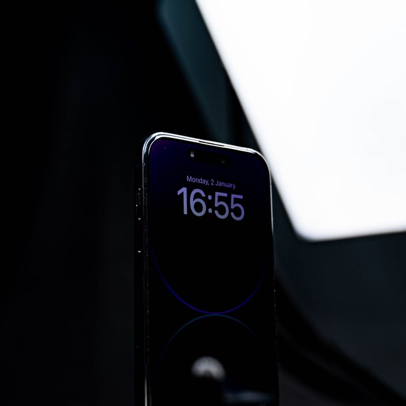 UGREEN Tempered Glass for iPhone 15