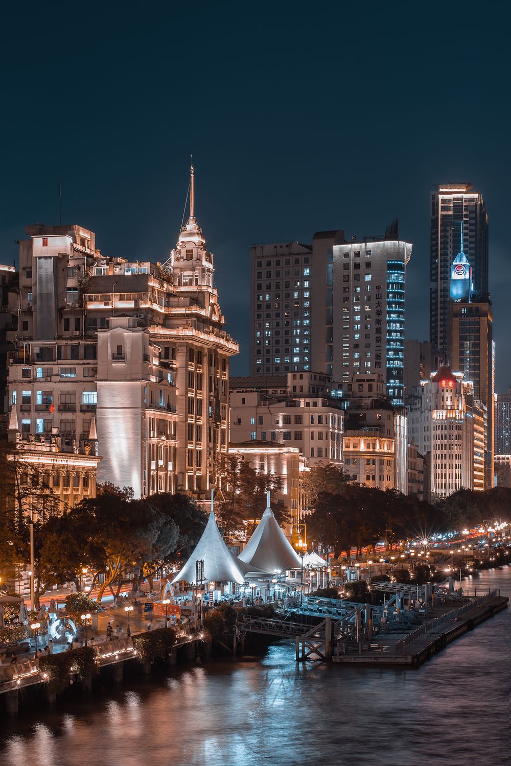 有关中国大都市, 中國, 亞洲, 反射, 垂直的, 城市, 城市反思, 城市夜景, 城市天际线, 城市景观, 城市生活, 城市的燈光, 城市 ...