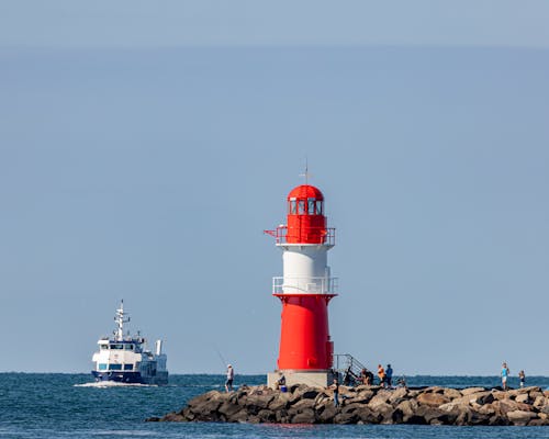 Hafeneinfahrt Warnemünde