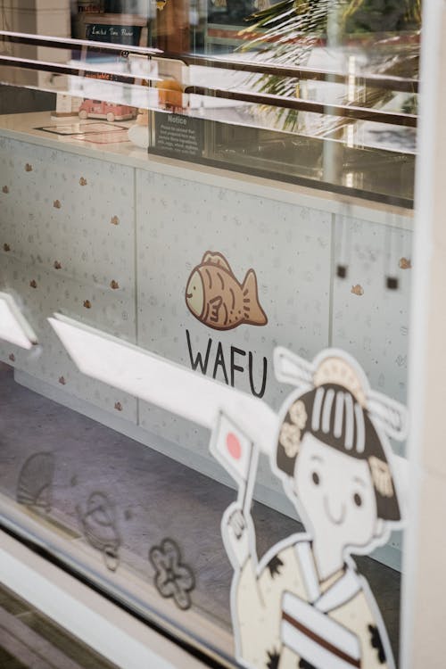 Darmowe zdjęcie z galerii z japońskie jedzenie, miejski, odbicie