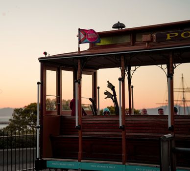 Cable car and Lombard Street walk — San Francisco