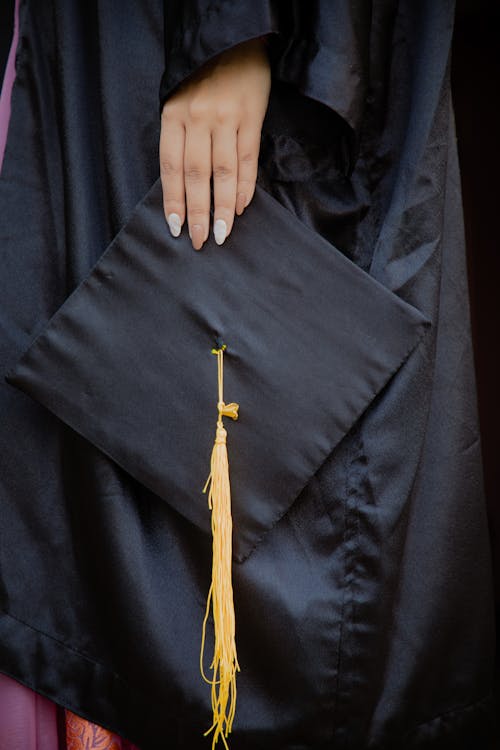 Gratis stockfoto met afstuderen, afstuderen cap, detailopname