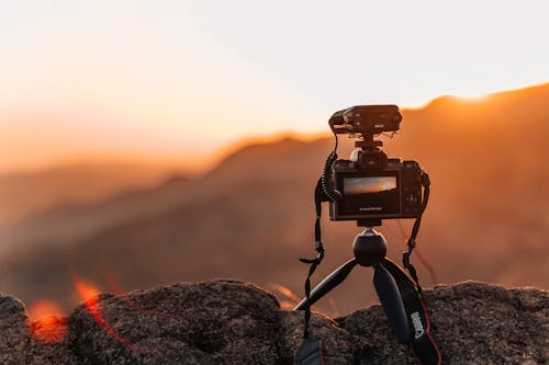 Free Selective Focus Photography of Action Camera With Stand Stock Photo