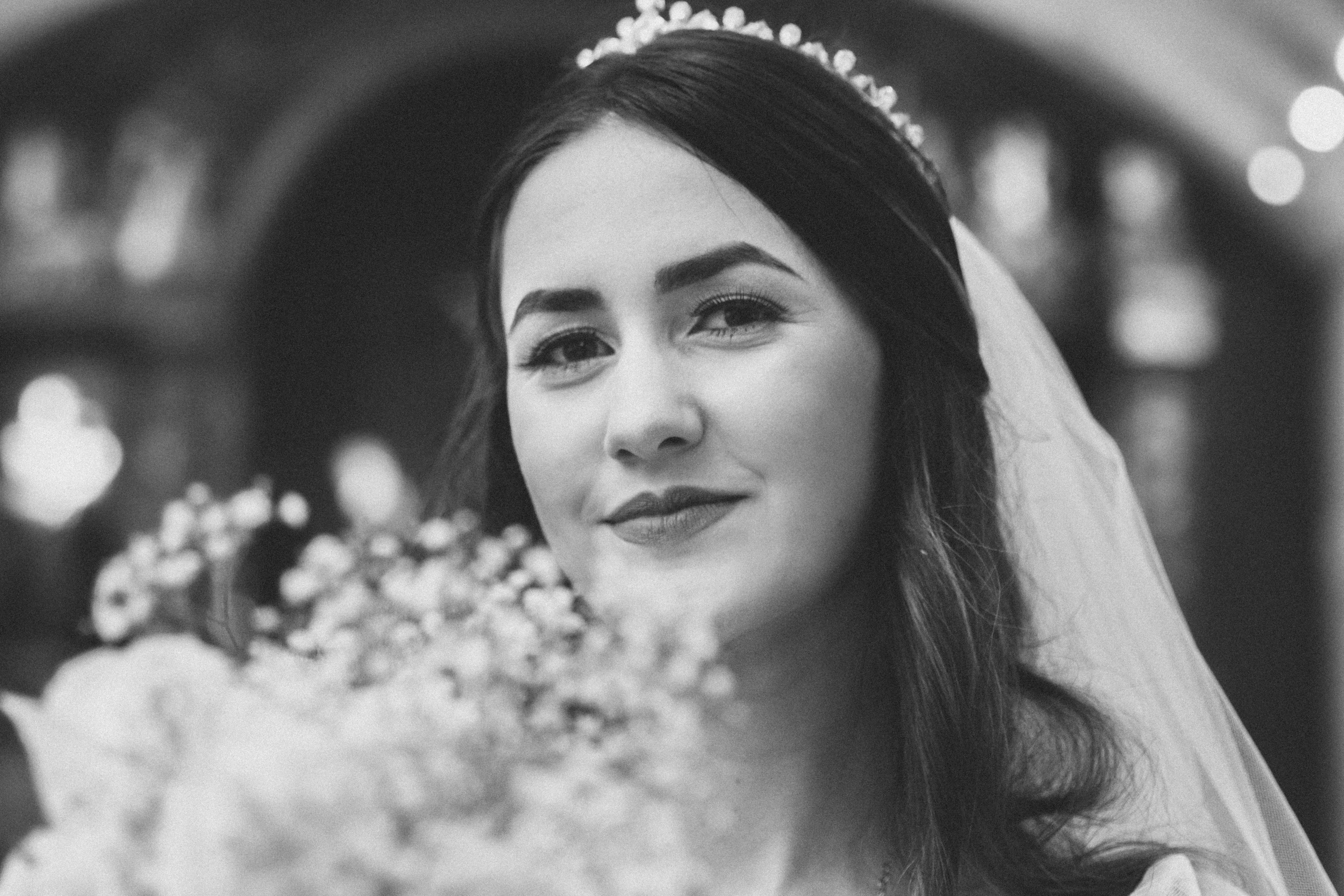 Why did Lauren go to Heidi's wedding?