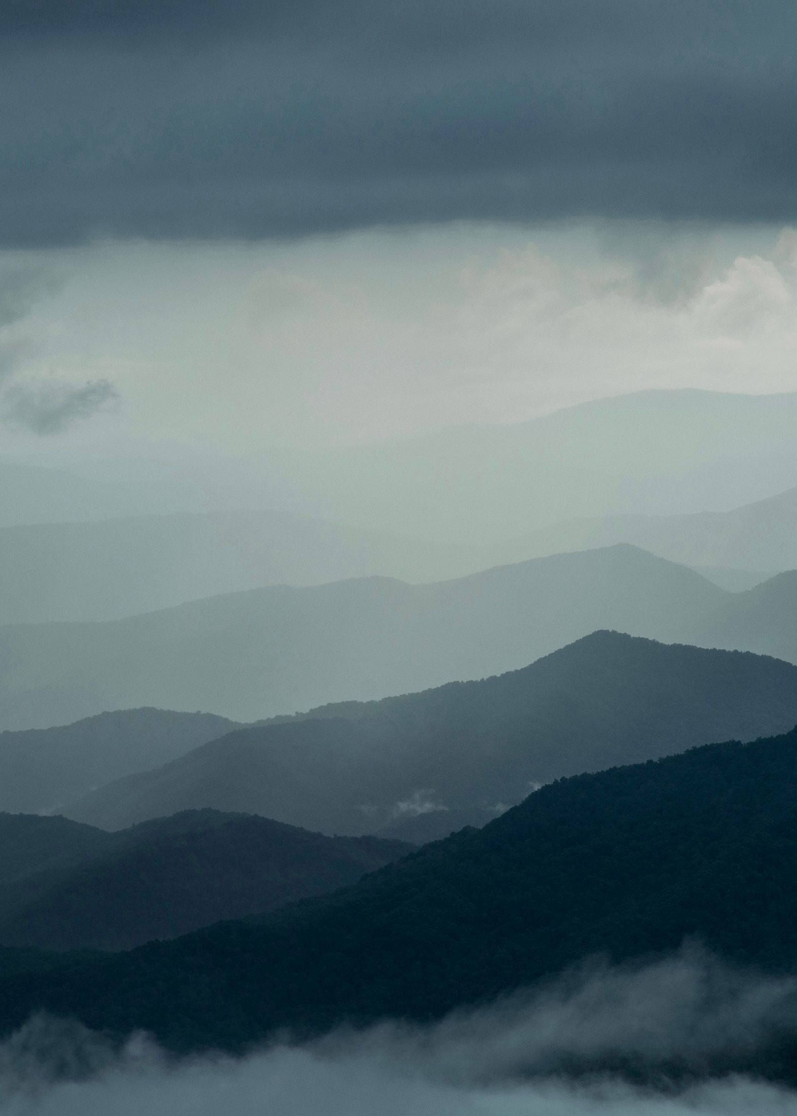 Morning mist over the Blue Ridge mountains in Western North Carolina
