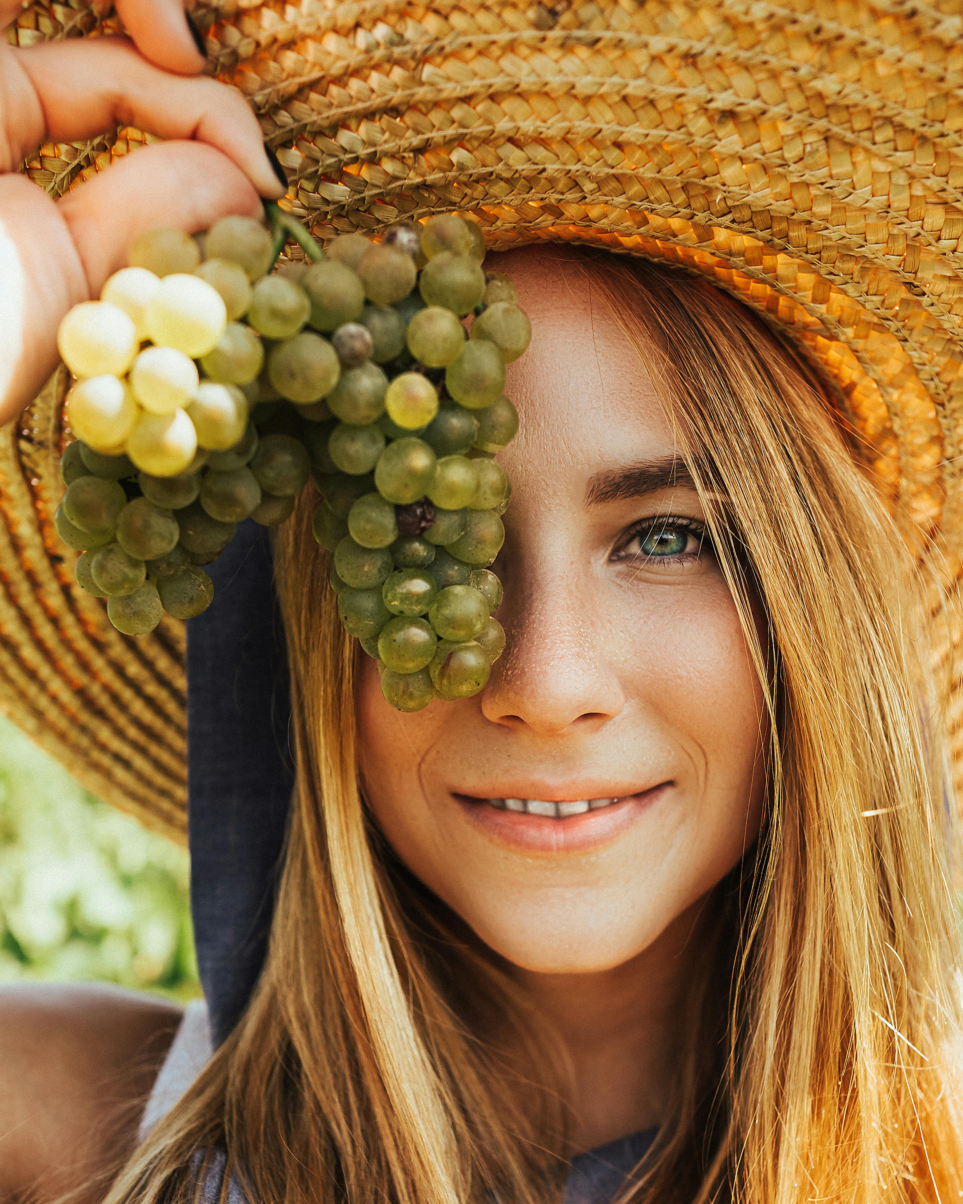 Lebih dari Sekadar Wisata: Manfaat Tersembunyi Wisata Kebun Buah