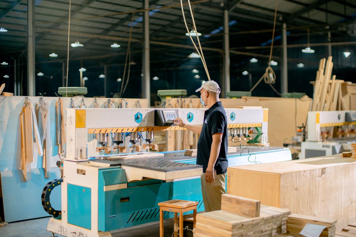 storage moves in Essendon — Storage Moves in Essendon — the working end of the job