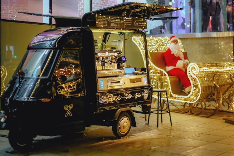 Three Wheeler With Coffee During Christmas