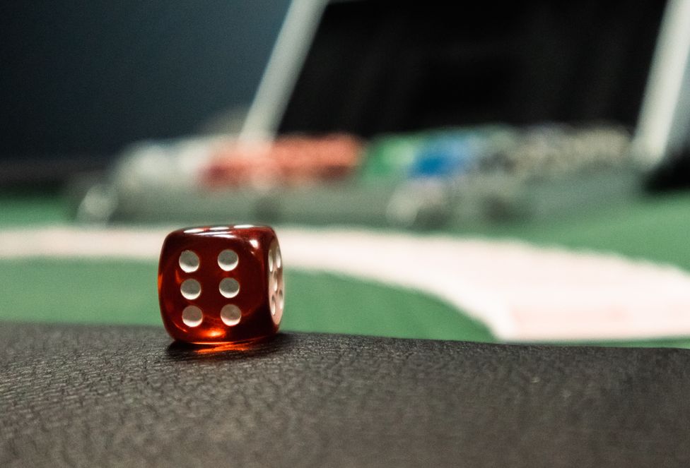 Online Casino: Spielautomaten und Live-Spiele im Überblick