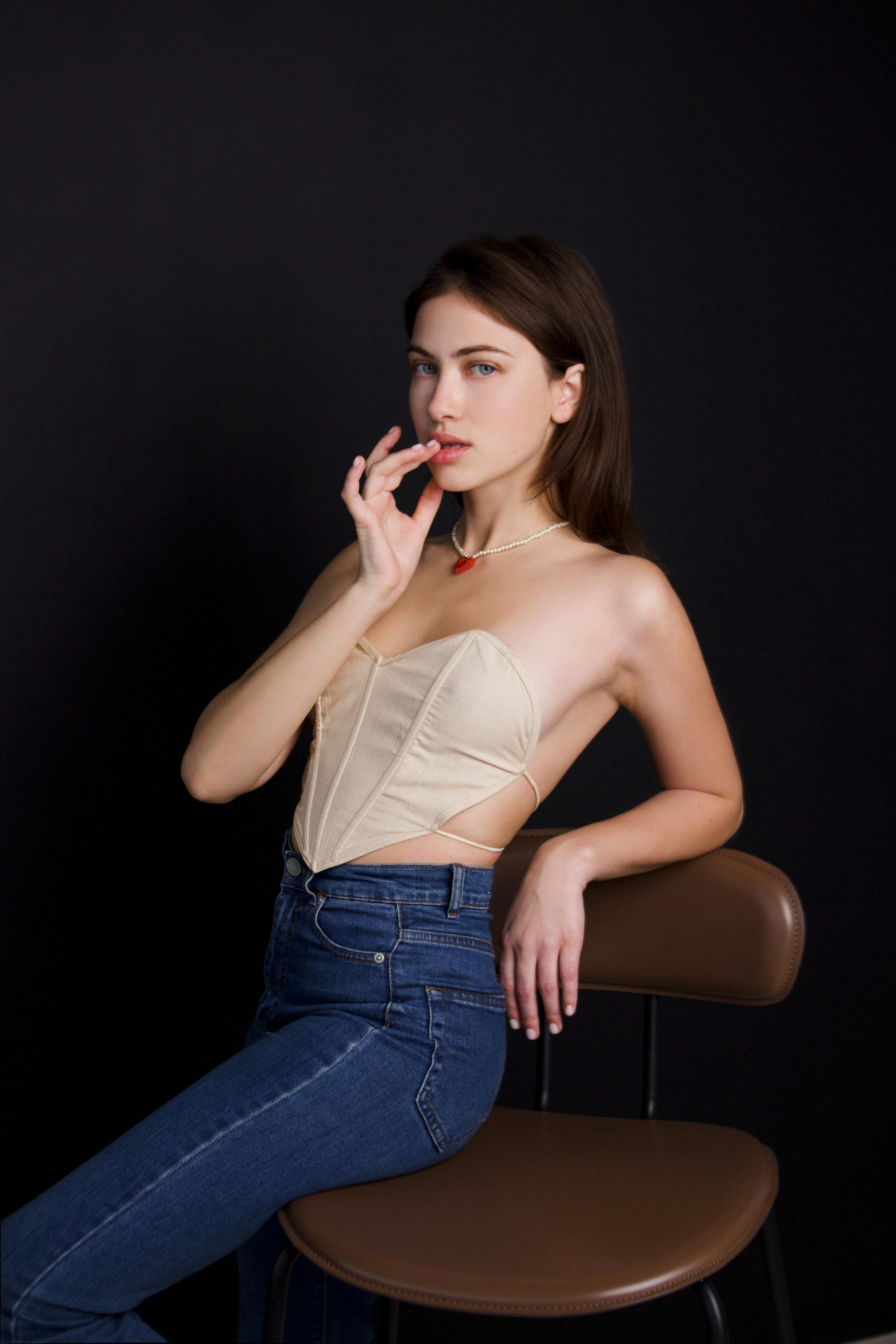 Gratis lagerfoto af afslappet, cowboybukser, elegant Lagerfoto