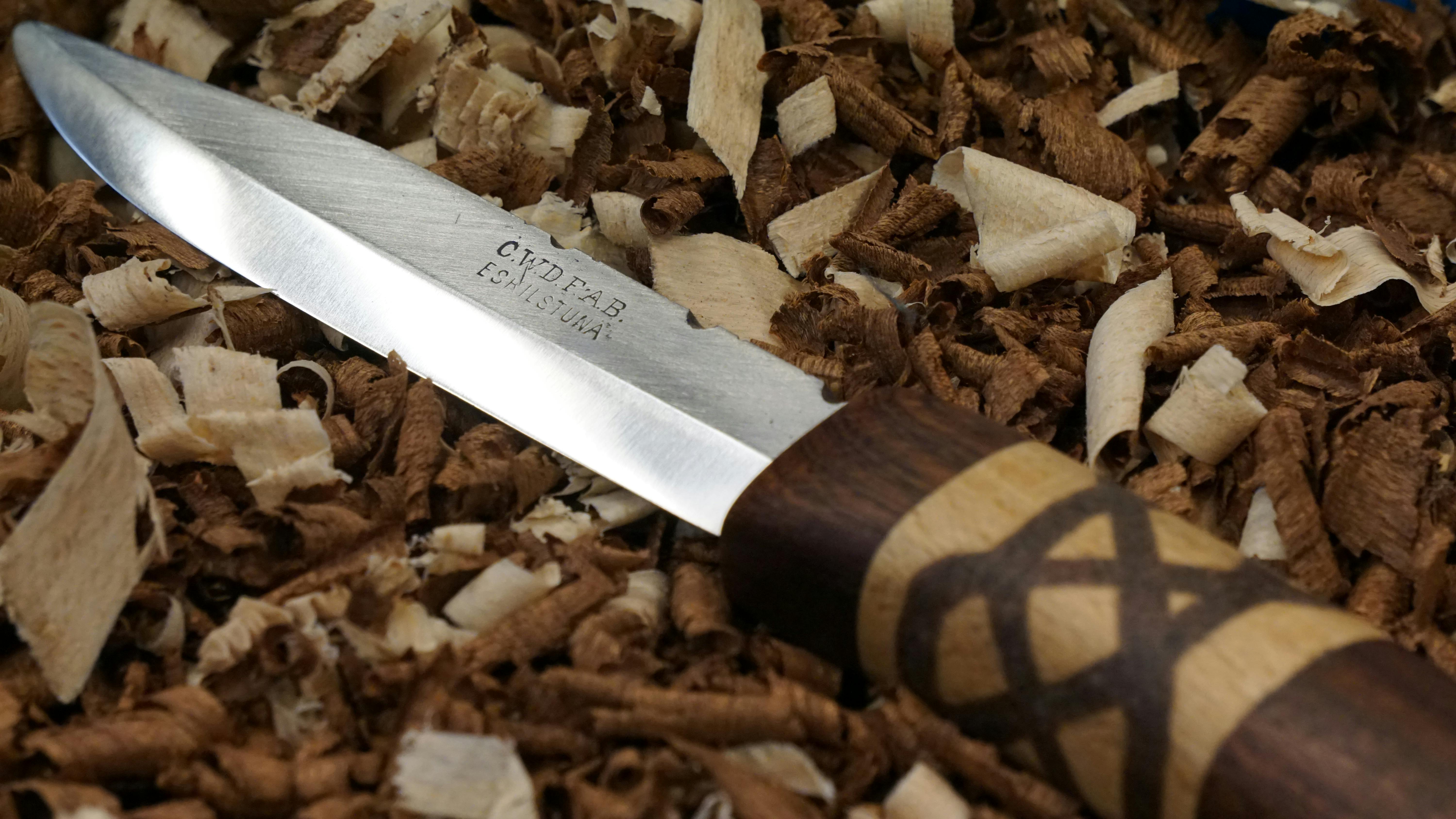 Carving Wooden Blades