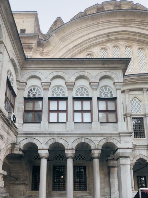 Free Detailed view of the Ottoman architecture at Fatih Mosque in Istanbul, showcasing grand columns and intricate patterns. Stock Photo