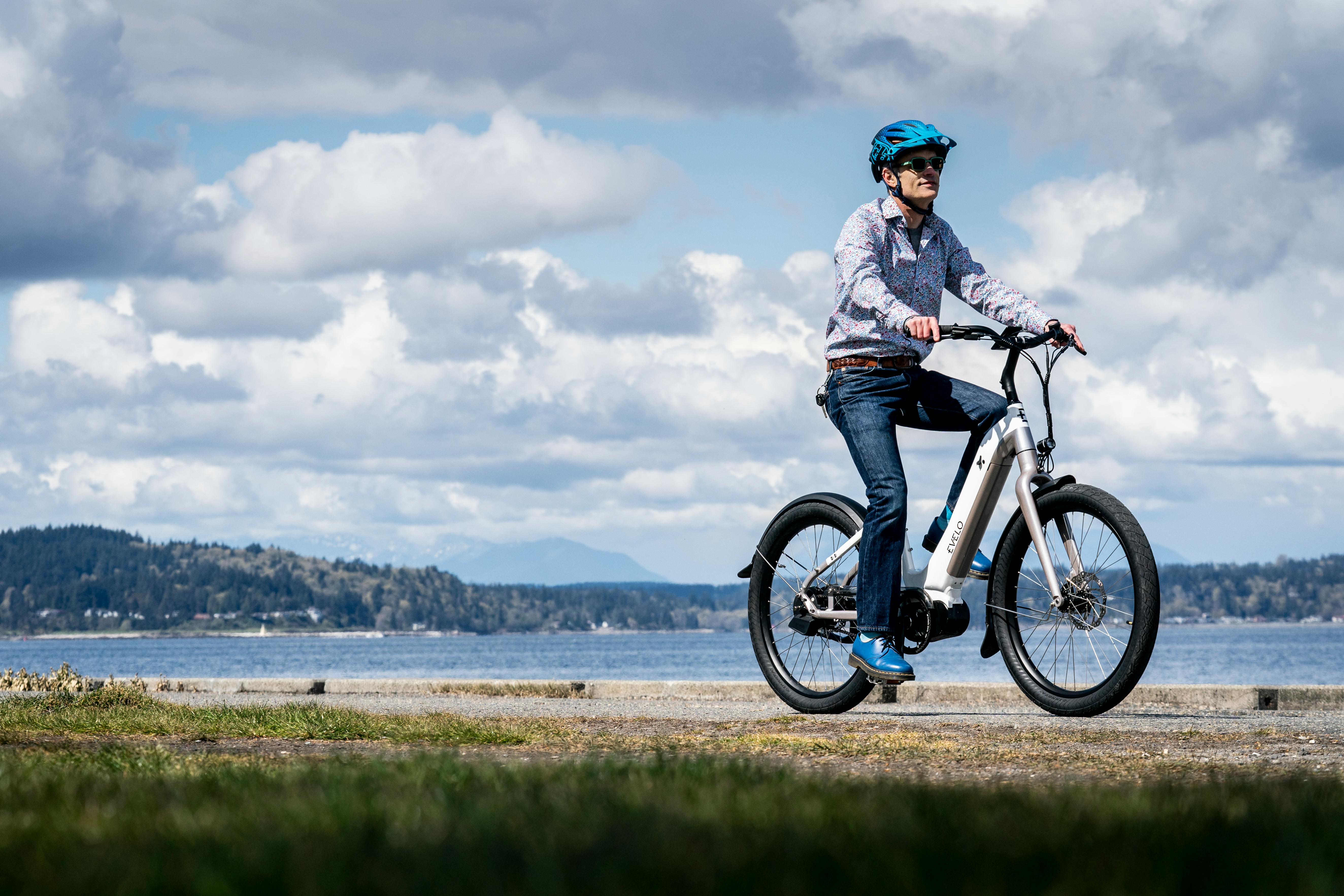 Navigating Ebike Safety and Legal Requirements thumbnail