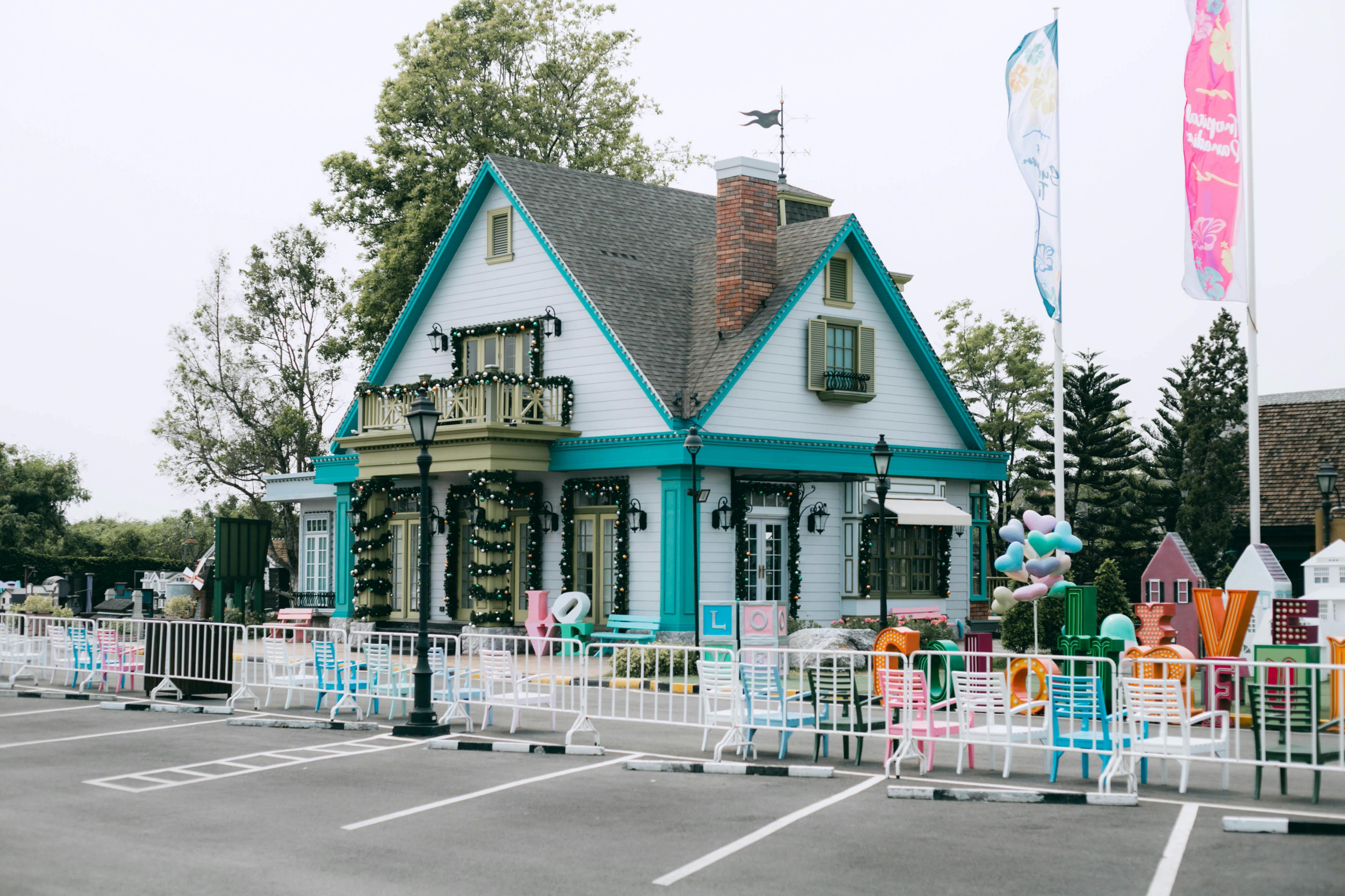 Peppa Pig Theme Park launches new ‘Pig Family Travel Adventure’ event — Photo by Anuchit on Pexels