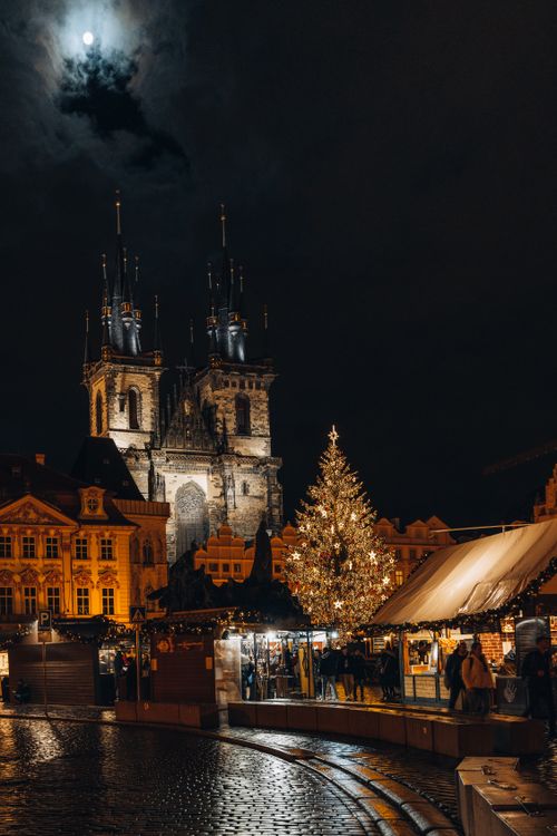 European Nightlife Photos, Download The BEST Free European Nightlife ...