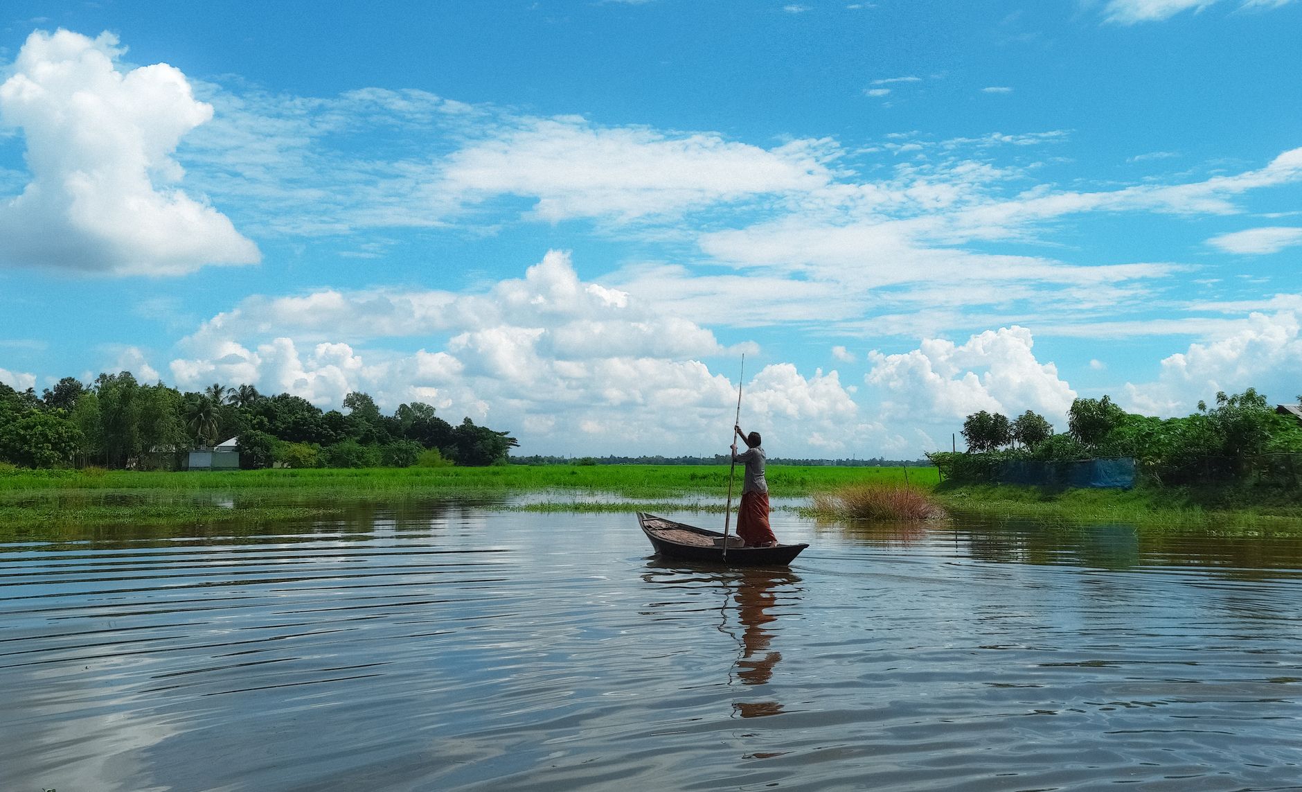 সুনামগঞ্জের টাঙ্গুয়ার হাওরে হাউসবোট