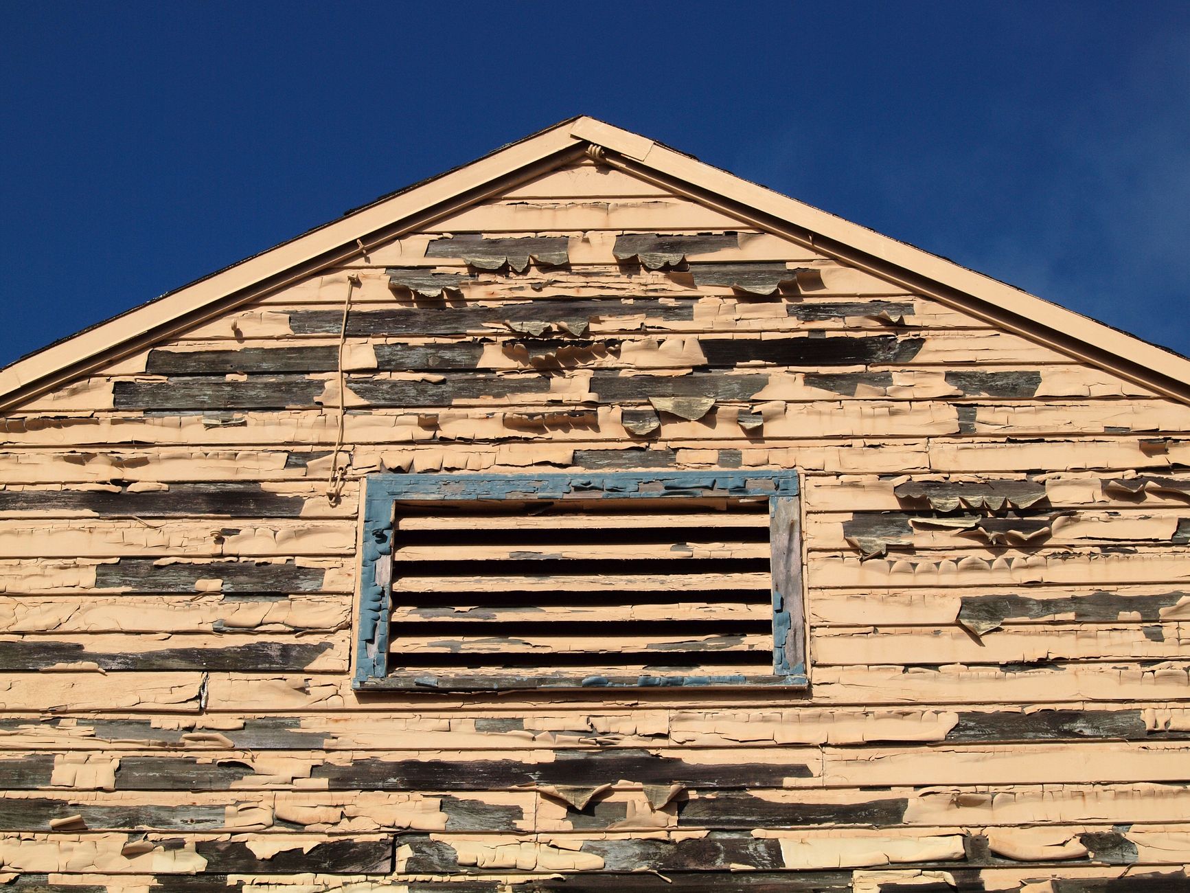 Your House Is Wearing Last Decade's Paint: The 2026 Guide to Exterior Painting in Indianapolis & Chicago